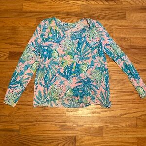 Lilly Pulitzer v-neck long Sleeve